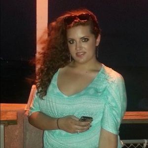 Meet your Posher, Kaylin